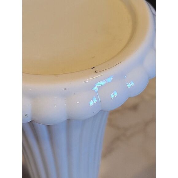 Lenox 10" Classic Ivory 24K Gold Trim Fluted Pillar Candle Holders Set of 2 EUC - Picture 8 of 8